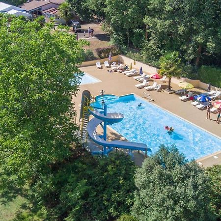 Chauffour-sur-Vell Camping Au Bois Dormant酒店 外观 照片