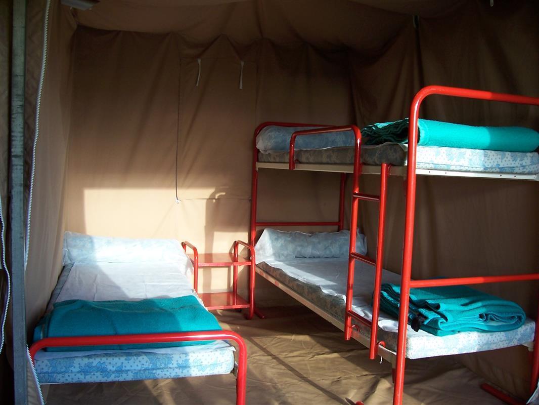 Chauffour-sur-Vell Camping Au Bois Dormant酒店 外观 照片