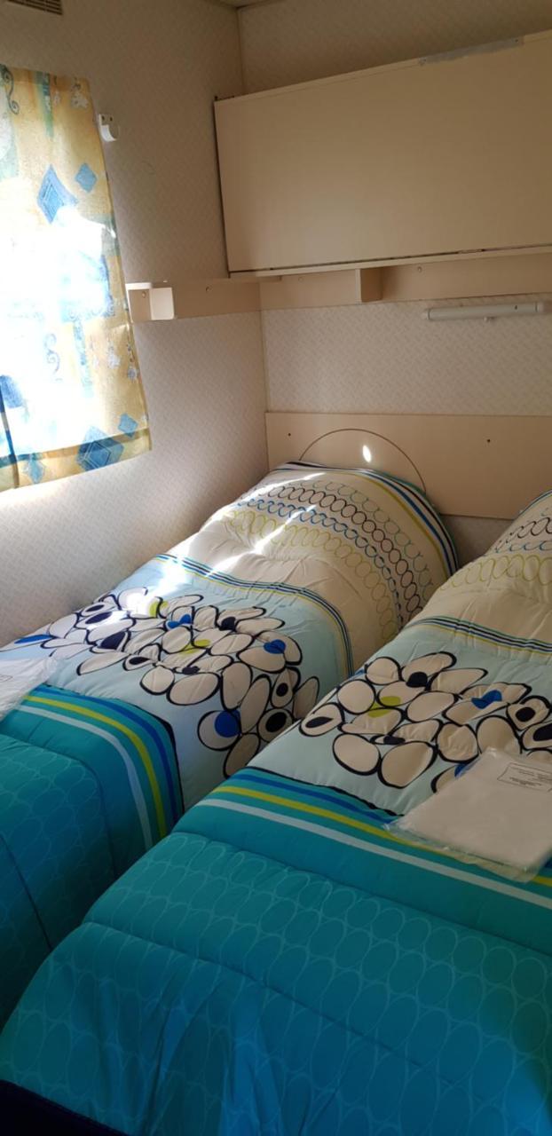 Chauffour-sur-Vell Camping Au Bois Dormant酒店 外观 照片